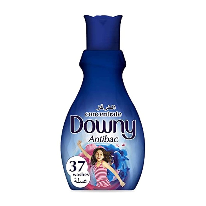 Downy Concentrate Fabric Softener Antibacterial Dark Blue 1.5L